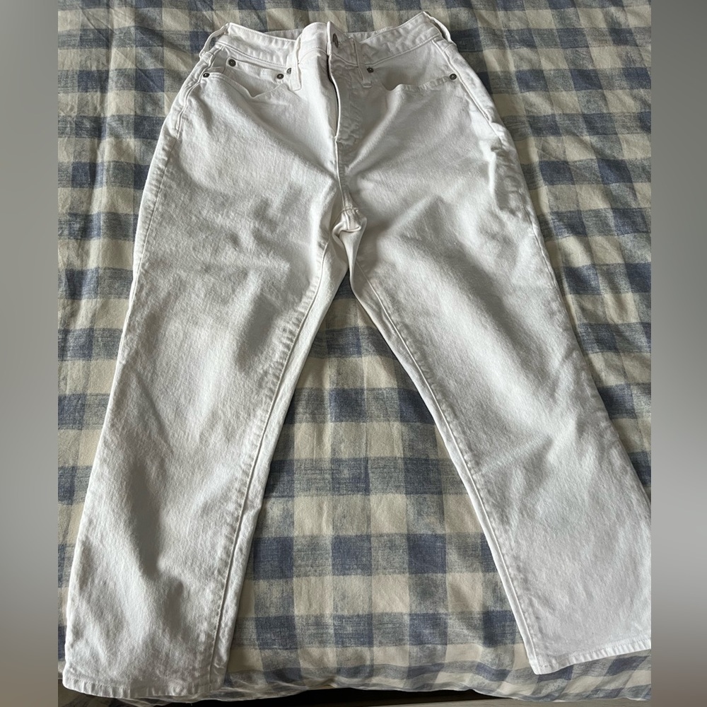 Curvy petite perfect vintage Jean in white